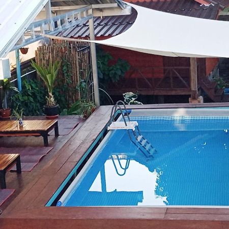Bamboo Hostel Thakhek Eksteriør billede