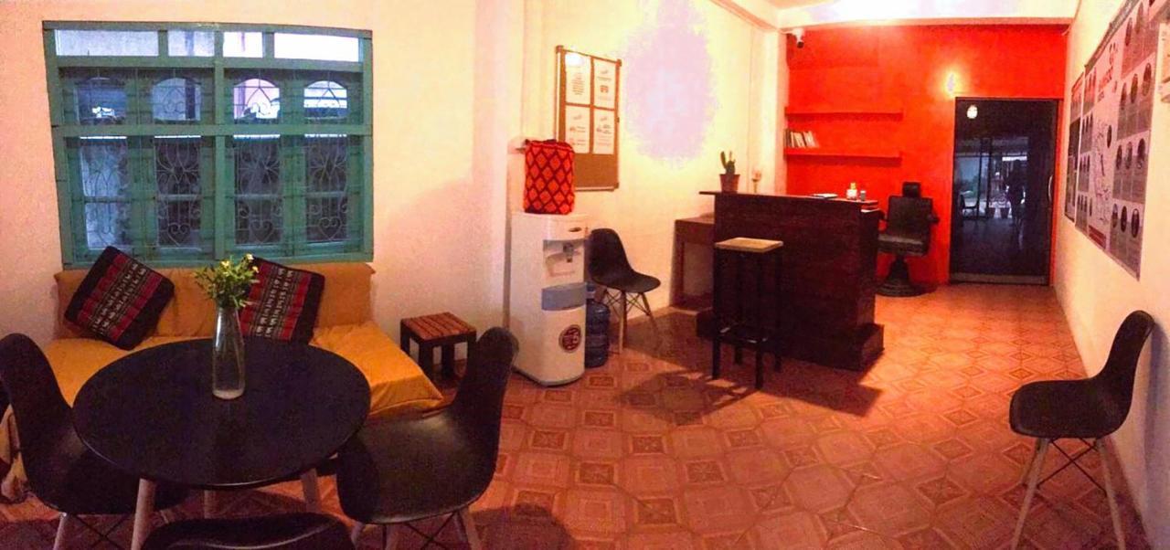 Bamboo Hostel Thakhek Eksteriør billede